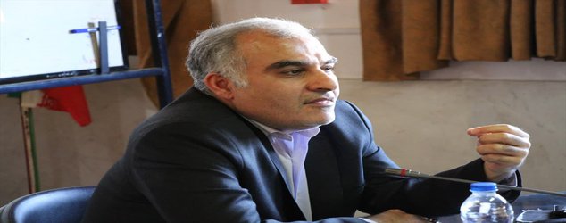 همراهی دانشگاهیان با فجر چهل‌‌و‌یکم/ عضو هیئت‌علمی گروه معماری دانشگاه گیلان: وظیفه دانشگاه آزاد اسلامی حرکت در مسیر حل مسائل جامعه است