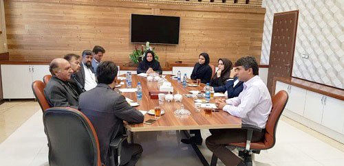 نشست صمیمانه مدیران مجتمع نوآوری و فن‌آوری با صنعتگران حوزه صنایع غذایی برگزار شد