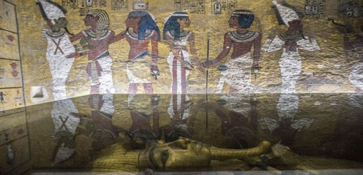 Is this Nefertiti's tomb? Radar clues reignite debate over hidden chambers