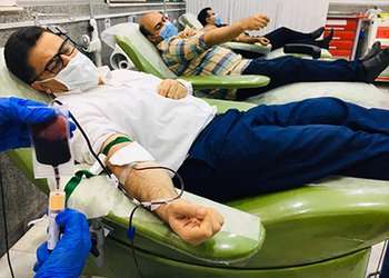 دبیر ستاد مبارزه با کرونا در استان بوشهر:
با اهدای خون ما را در مبارزه با کرونا در استان بوشهر تنها نگذارید/ گزارش تصویری
