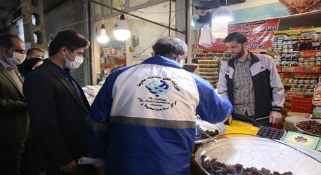 بازدید میدانی از خیابان های شهر همدان و گفتگو با مردم در مورد بیماری کرونا ویروس