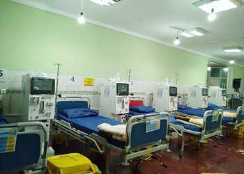 رییس مرکز آموزشی درمانی شهدای خلیج‌فارس بوشهر:
پنج دستگاه دیالیز به مرکز آموزشی درمانی شهدای خلیج‌فارس بوشهر اضافه شد