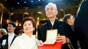 Nobel laureate Tasuku Honjo to sue Japanese drug firm for 22 billion yen