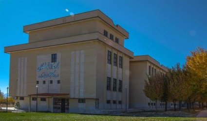 فعالیت پژوهشی ۳۰ آزمایشگاه و مرکز تحقیقاتی در دانشگاه آزاد اسلامی شهرکرد/ کیت تشخیص کرونا ساخته می‌شود