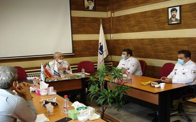 نشست مدیران اورژانس ۱۱۵ قطب غرب در همدان برگزار شد
