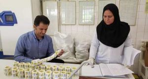 فرآیند نمونه برداری و برنامه های آزمایشگاهی به همت کارشناسان واحد ثبت و گواهی بذر و نهال مرکز تحقیقات و آموزش گلستان