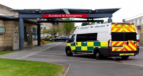 Big fall in numbers attending hospital emergency departments in England