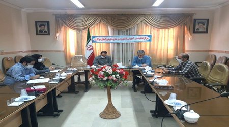 نشست مشترک اعضاء هیات علمی بخش فنی و مهندسی استان مرکزی با مدیر شرکت جیران صنعت