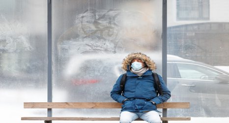 Prepare now for winter COVID-19 peak, warn infectious disease experts