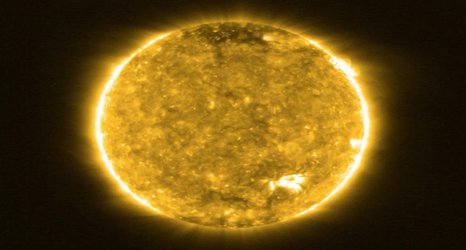 Closest-ever images of the Sun reveal ‘campfires’ near the surface