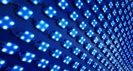 Layer of nanoparticles could improve LED performance and lifetime