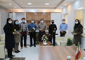 تقدیر معاون توسعه مدیریت و منابع انسانی دانشگاه علوم پزشکی بوشهر از کارمندان به مناسبت روز کارمند/ گزارش تصویری