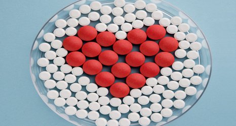 Cholesterol drug combinations could cut health risk for European patients