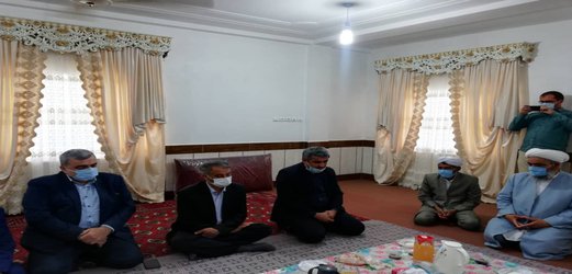 دیدار و دلجویی رئیس دانشگاه علوم پزشکی استان از خانواده سومین شهید مدافع سلامت استان گلستان