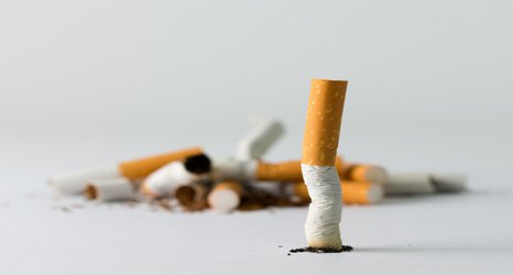 Smoking and obesity increase risk of severe COVID-19 and sepsis 