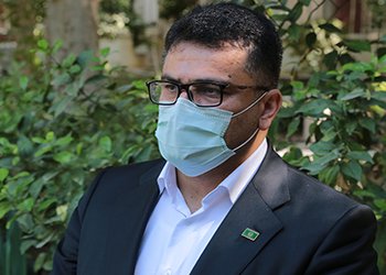 رئیس دانشگاه علوم پزشکی بوشهر:
وضعیت رعایت پروتکل بهداشتی در دفاتر پیشخوان‌های دولت در استان بوشهر نامطلوب است
