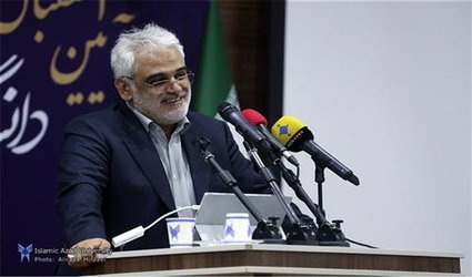 «یادگیری خلاقانه» کلید و راه حل موفقیت دانشجویان است/ دانشگاه آزاد اسلامی در کنار آموزش دانش تخصصی، توجه ویژه‌ای به دانش اجتماعی دارد