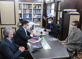 رئیس دانشگاه علوم پزشکی بوشهر:
نقش مهم پژوهش در عبور از بحران‌ها اساسی است/ حمایت از پژوهشگران در دستور کار دانشگاه علوم پزشکی بوشهر است
