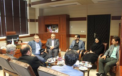 دیدار معاونان بهداشتی، فرهنگی و دانشجویی دانشگاه با معاون غذا و داروی دانشگاه