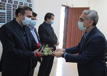 مشاور اجرایی و رییس حوزه ریاست دانشگاه علوم پزشکی بوشهر:
ایثارگری‌های پرستاران در زمان شیوع کرونا بیش از گذشته متبلور شد/ گزارش تصویری
