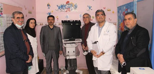 اهدای یک دستگاه سونوگرافی به بیمارستان کودکان مفید