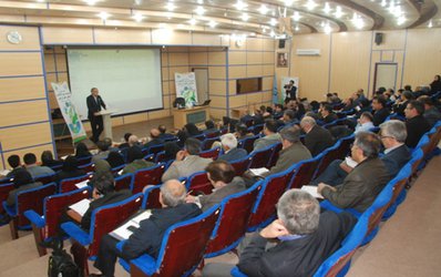 با حضور دکتر اسکندر زند ،  کارگاه آموزشی"مدیریت سبز با تاکید بر شاخص های ارزیابی" در مرکز آموزش امام خمینی(ره) برگزار شد