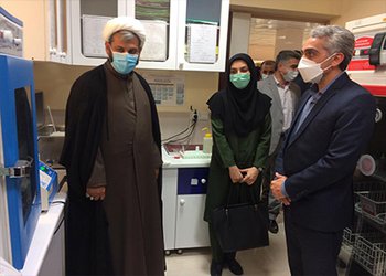 مشاور اجرایی و رییس حوزه ریاست دانشگاه علوم پزشکی بوشهر:
خیرین دیلم در راستای انجام اقدامات نیکوکارانه پیشگام هستند/ افتتاح و بهره‌برداری سی‌تی‌اسکن و بانک خون در دیلم
