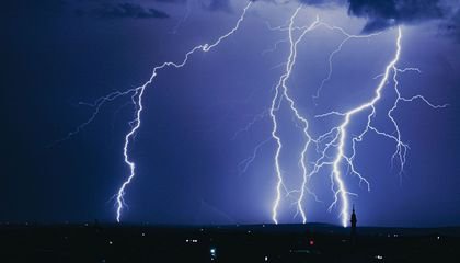 Could Weirdly Straight Bolts of Lightning Be a Sign of Dark Matter?