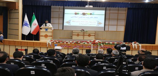 امام جمعه اهل تسنن عنبران تاکید کرد:  دانشگاه آزاد اسلامی اولین موسس دفتر تقریب مذاهب در اردبیل است