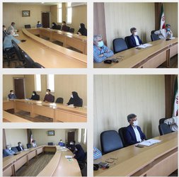 برگزاری دومین جلسه کمیته علوفه با موضوع توسعه کشت گیاهان مرتعی جهت بهبود تغذیه شتر در مرکز تحقیقات و آموزش کشاورزی و منابع طبیعی خوزستان