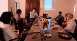 بازدید رئیس پارک علم و فناوری گلستان از واحد فناور کیمیا گوهر گلستان