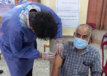 
رییس شبکه بهداشت و درمان شهرستان دشتستان:
بیش از ۱۳ هزار دُز  واکسن کرونا در شهرستان تزریق شده است
