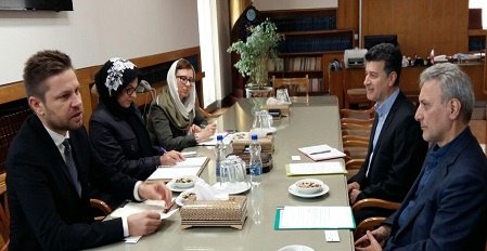 دیدار سفیر لهستان با رئیس دانشگاه تهران