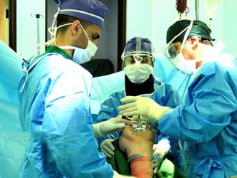 نخستین بار عمل جراحی تعویض مفصل مجدد زانو در شاهرود انجام شد