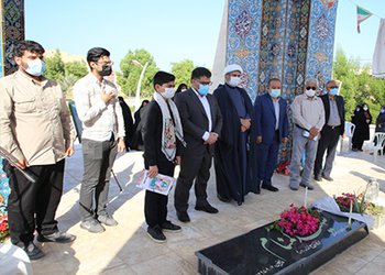 به مناسبت هفته دفاع مقدس؛
مدیران، اساتید، کارکنان و دانشجویان دانشگاه علوم پزشکی بوشهر با آرمان‌های شهدا تجدید میثاق کردند