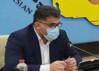 دبیر ستاد مقابله با کرونا استان بوشهر:
۹۰۰ هزار دز واکسن کرونا در استان بوشهر تزریق شد
