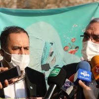 وزیر بهداشت در جمع خبرنگاران: تبدیل وضعیت پرستاران ۸۹ روزه با جدیت پیگیری می شود