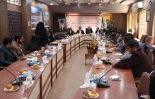 نشست صمیمی  معاون سیاسی، امنیتی و اجتماعی استانداری مرکزی با  نمایندگان تشکل های دانشجویی و فعالان فرهنگی دانشگاه تفرش برگزارشد