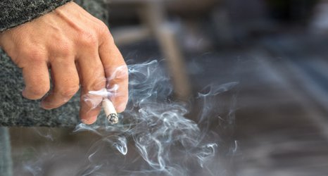 New findings suggest smoking increases social isolation and loneliness