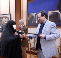 گزارش آیین گرامیداشت روز تکریم مادران و همسران شهدا در دانشگاه تهران/ از راه‌اندازی موزه شهدا تا روایت رئیس دانشگاه درباره شهید علیمحمدی