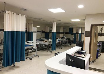 سرپرست مرکز آموزشی درمانی شهدای خلیج‌فارس بوشهر:
بیماران تالاسمی استان بوشهر در مرکز آموزشی درمانی شهدای خلیج‌فارس خدمات دریافت میکنند
