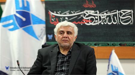 دکتر فرهاد رهبر جان باختن سه تن از همکاران دانشگاه آزاد اسلامی در سقوط هواپیمای یاسوج را تسلیت گفت