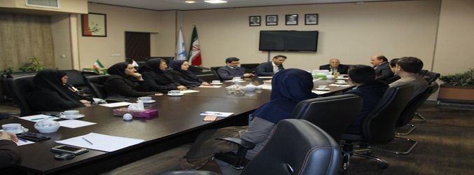 نشست صمیمی رئیس دانشگاه علوم پزشکی آزاد اسلامی تهران با مدیران گروه دانشکده علوم دارویی