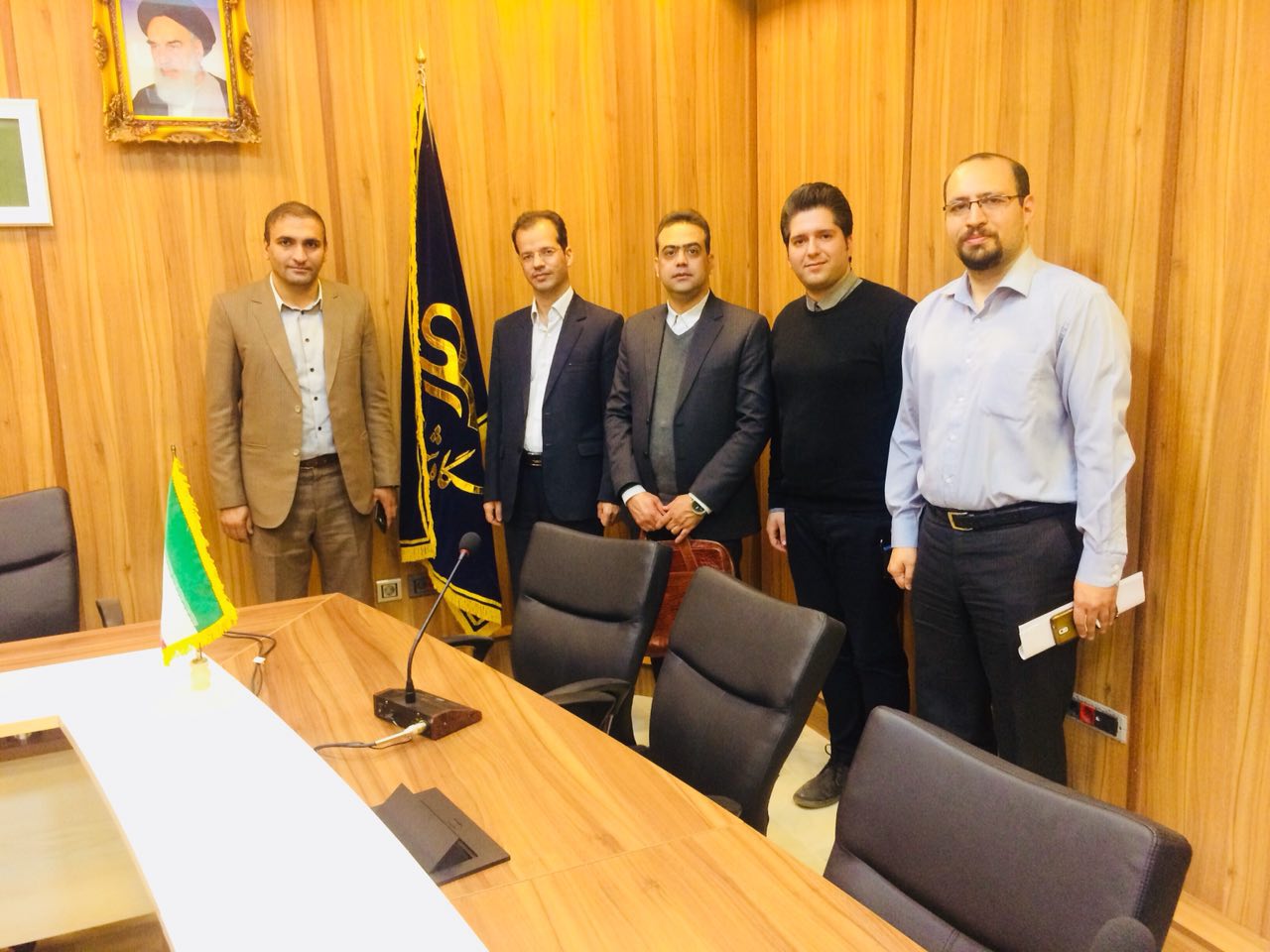 بازدید معاونت آموزشی و پژوهشی دانشگاه از دانشکده آموزش‌های مجازی و آزاد دانشگاه شیراز