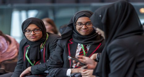 School pupils get insight into London’s green challenges at City Hall event