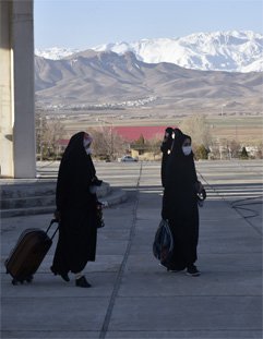 اعزام اولین کاروان عتبات عالیات دانشگاهیان  استان چهارمحال و بختیاری