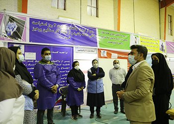 سرپرست دانشگاه علوم پزشکی بوشهر هشدار داد:
بی‌توجهی به رعایت دستورالعمل‌های بهداشتی با توجه به حجم بالای مسافر در استان منجر به بروز موج جدید کرونا خواهد شد
