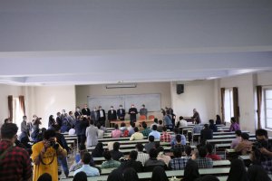 گزارش تصویری | بازدید وزیر علوم و رئیس دانشگاه تهران از کلاس‌های درس در اولین روز بازگشایی حضور دانشگاه تهران