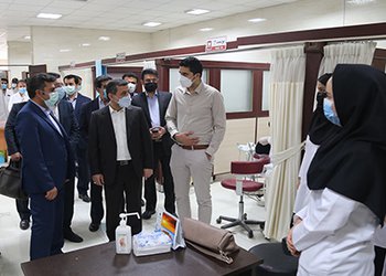 بازدید معاون آموزشی وزیر بهداشت از دانشگاه علوم پزشکی بوشهر/گزارش تصویری