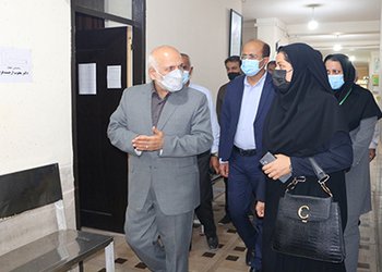 نماینده مردم بوشهر، گناوه و دیلم در مجلس شورای اسلامی از مرکز خدمات جامع سلامت بندر ریگ بازدید کرد